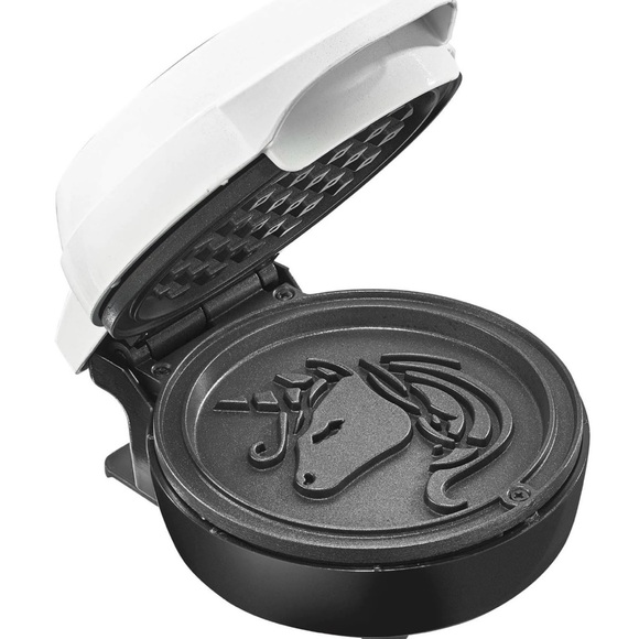 BELLA Mini Unicorn 4" Waffle Maker Silver BPA Free Recipes Included NEW Open Box - Picture 4 of 11